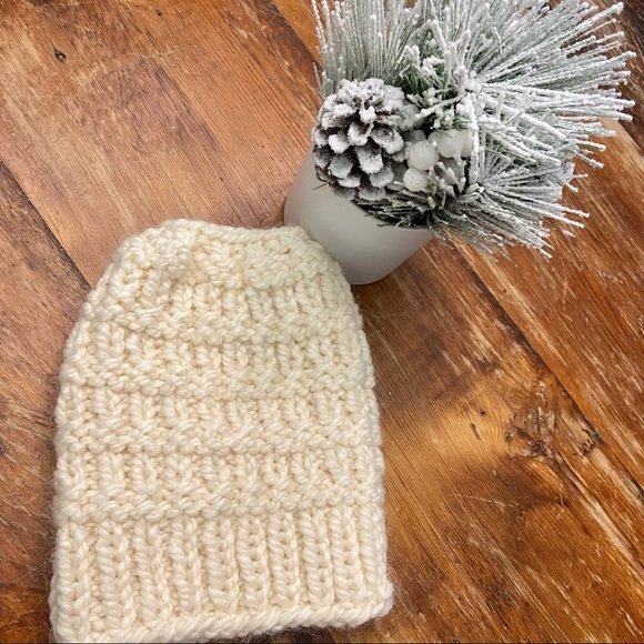 Messy Bun Hat - Picture 2 of 4